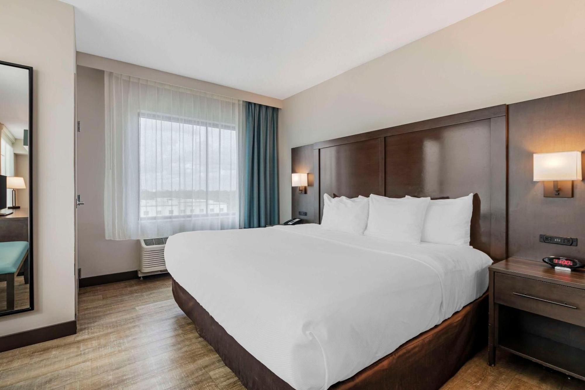 Comfort Inn & Suites Miami International Airport Miami Springs Zewnętrze zdjęcie