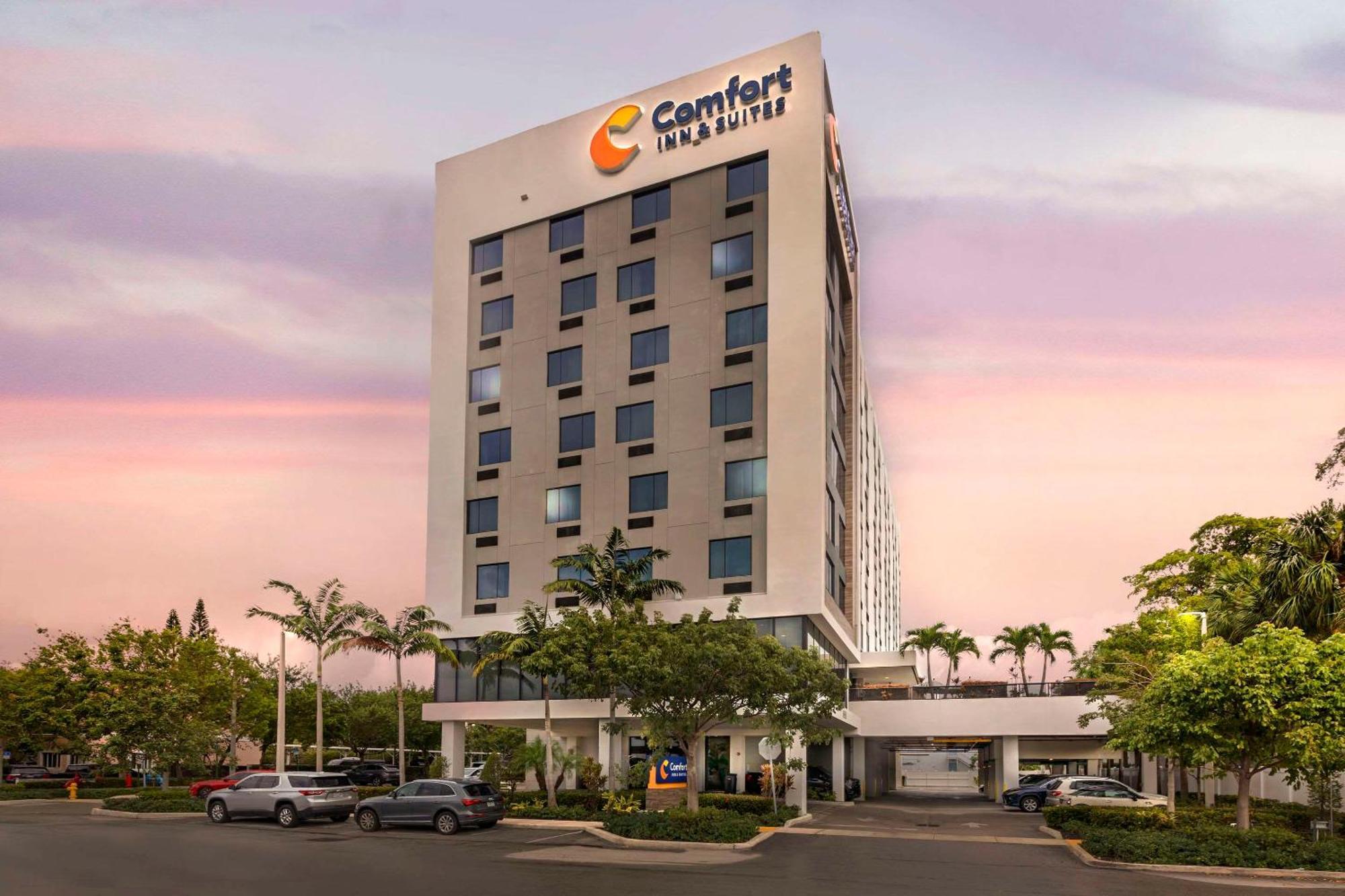 Comfort Inn & Suites Miami International Airport Miami Springs Zewnętrze zdjęcie