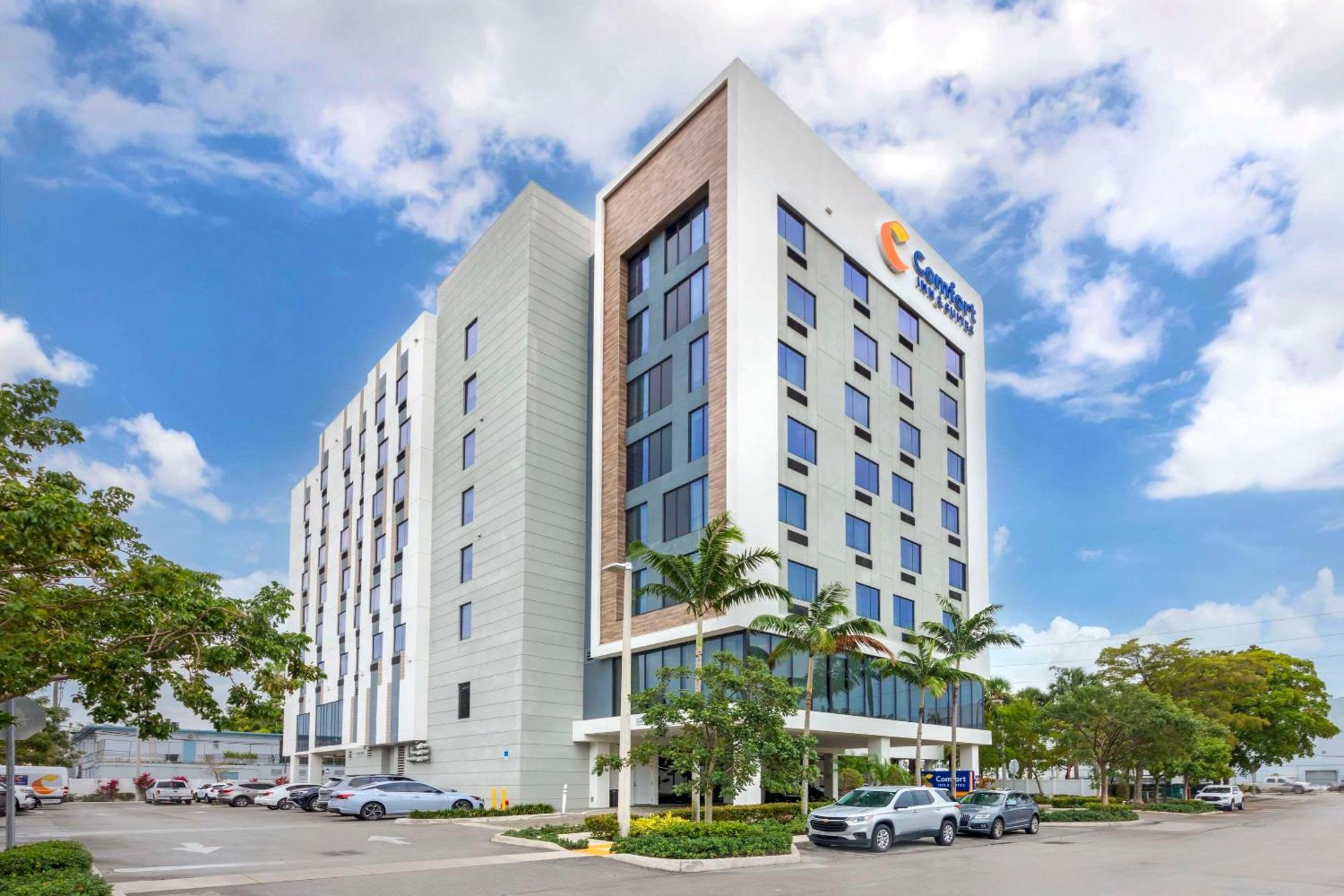 Comfort Inn & Suites Miami International Airport Miami Springs Zewnętrze zdjęcie