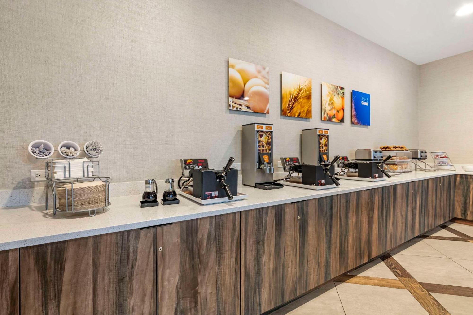 Comfort Inn & Suites Miami International Airport Miami Springs Zewnętrze zdjęcie